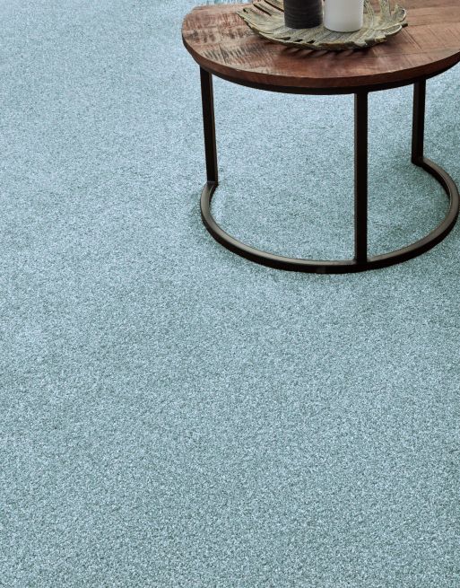 The 20mm pile height of this carpet gives an exceptional depth that cushions every step you take. Carpets with this pile height are warm, soft and comfortable underfoot!