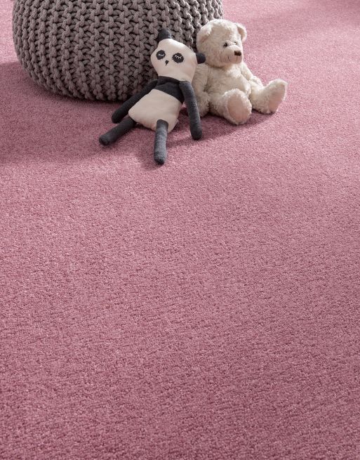 This carpet is 10mm thick, the compact pile of this carpet makes for a solid underfoot feel, giving support as you walk and is less likely to show footprints and other pile displacements.