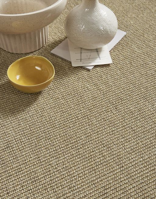 The 6.5mm pile height of this carpet gives an exceptional depth that cushions every step you take. Carpets with this pile height are warm, soft and comfortable underfoot!