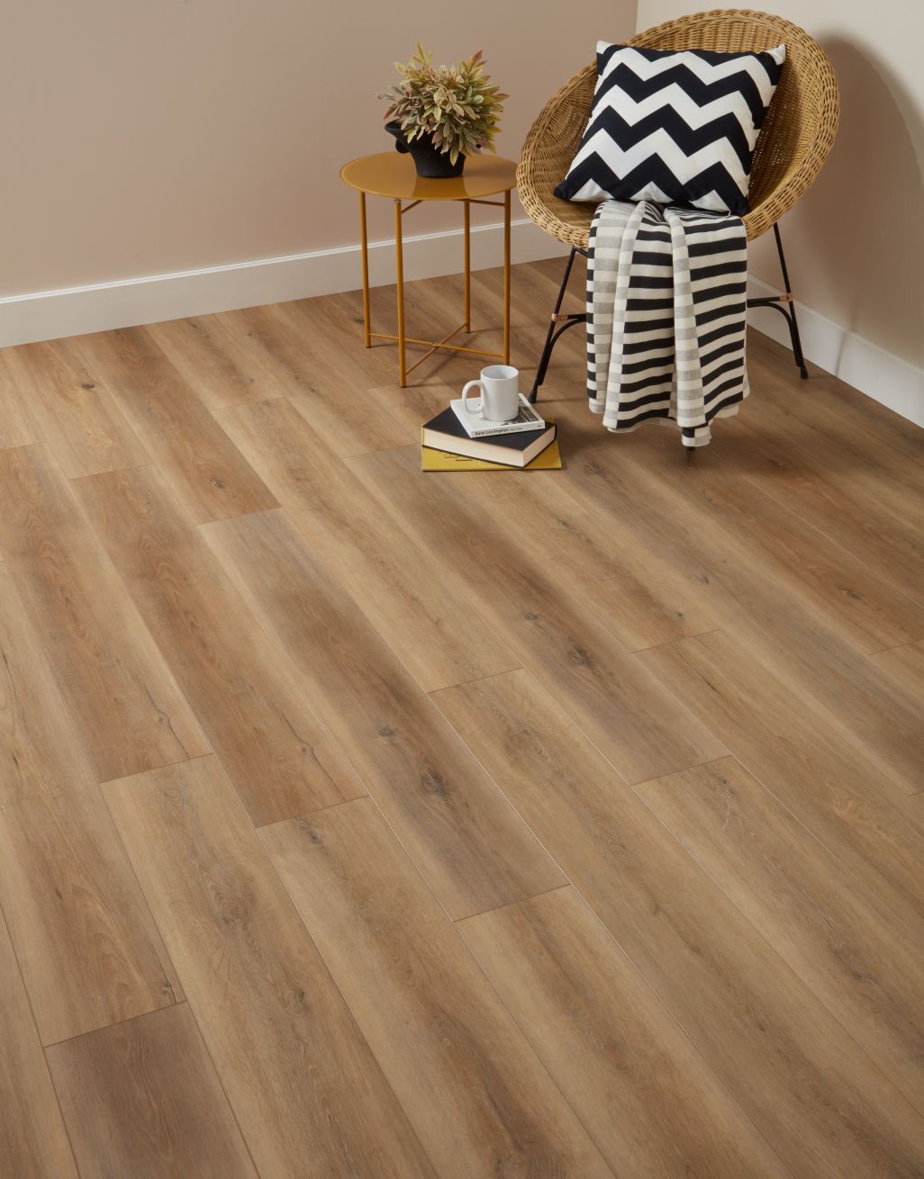 EvoCore Essentials Plus - Sunrise Oak 1