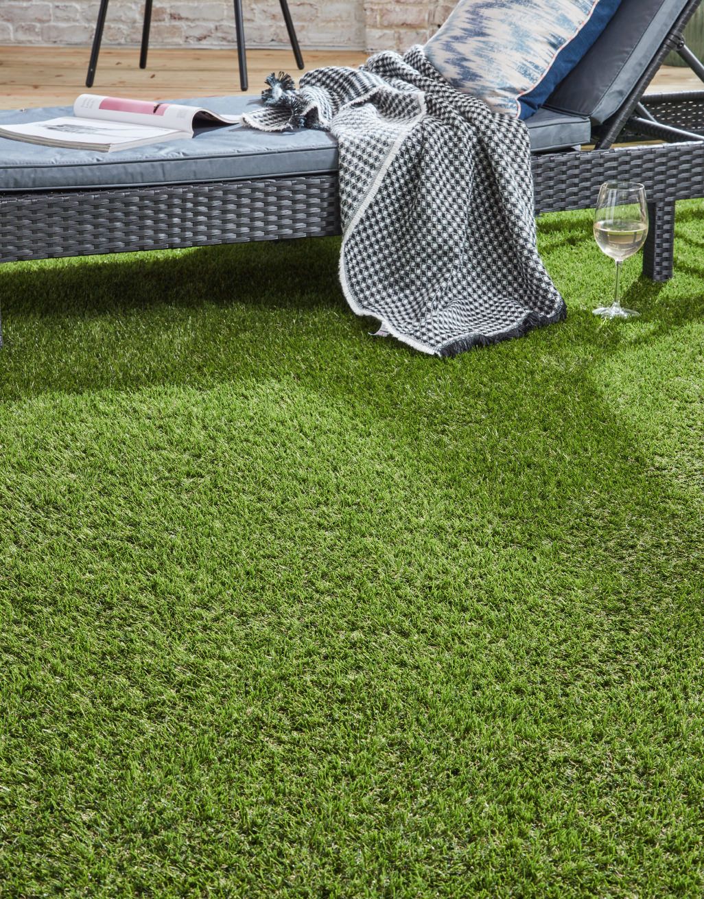 Miami Artificial Grass 1