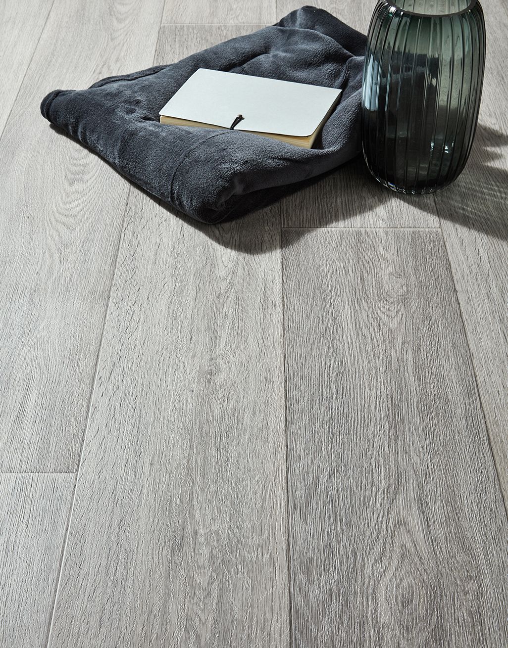 Real Woods - Silk Grey Oak 2