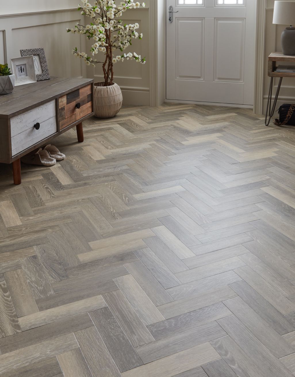 Elegance Herringbone - Sandy Cove Oak 1