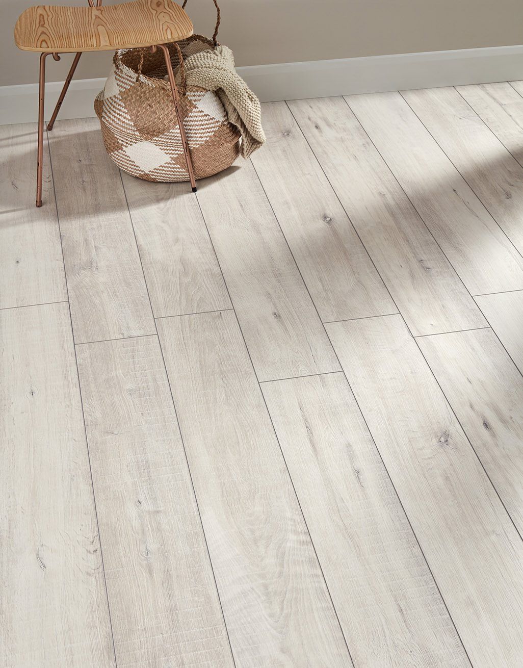 Villa - Gala Oak White Laminate Flooring 1