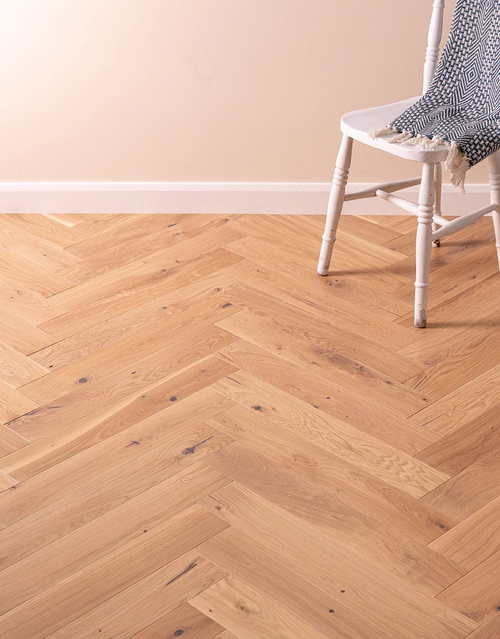 Carpenters Choice Herringbone Vanilla Oak Lacquered Engineered Wood Flooring 1