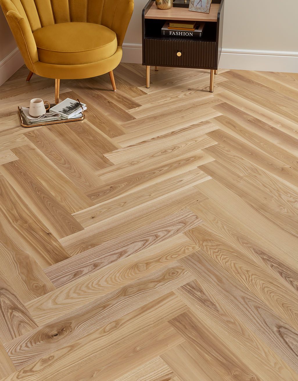 Marylebone Light Meadow Ash Lacquered Engineered Wood Flooring 1