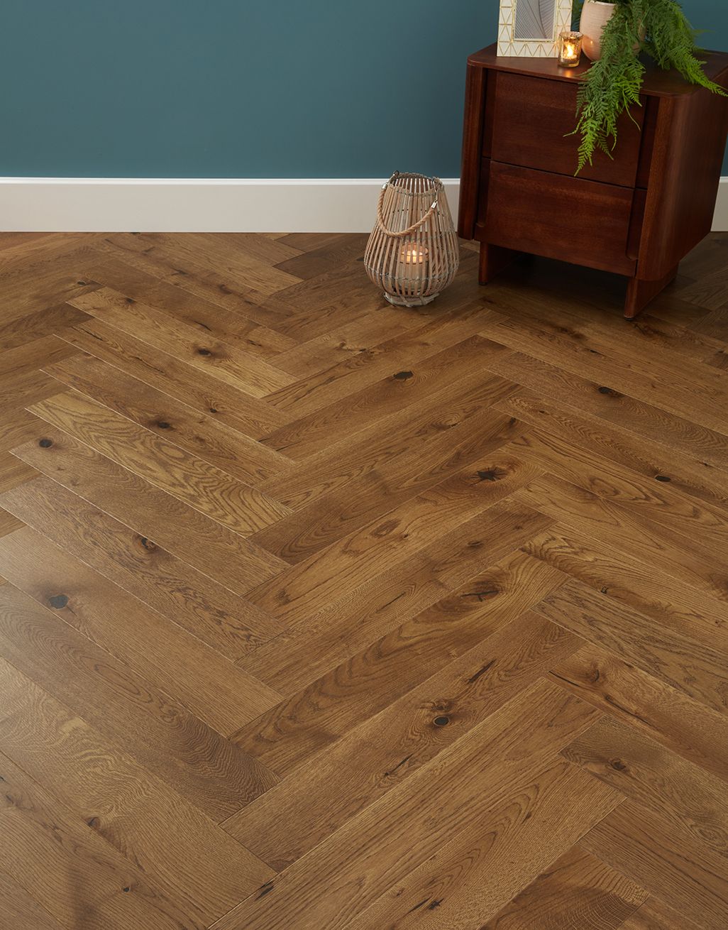 Marylebone Rich Toffee Oak Brushed & Lacquered Engineered Wood Flooring 1