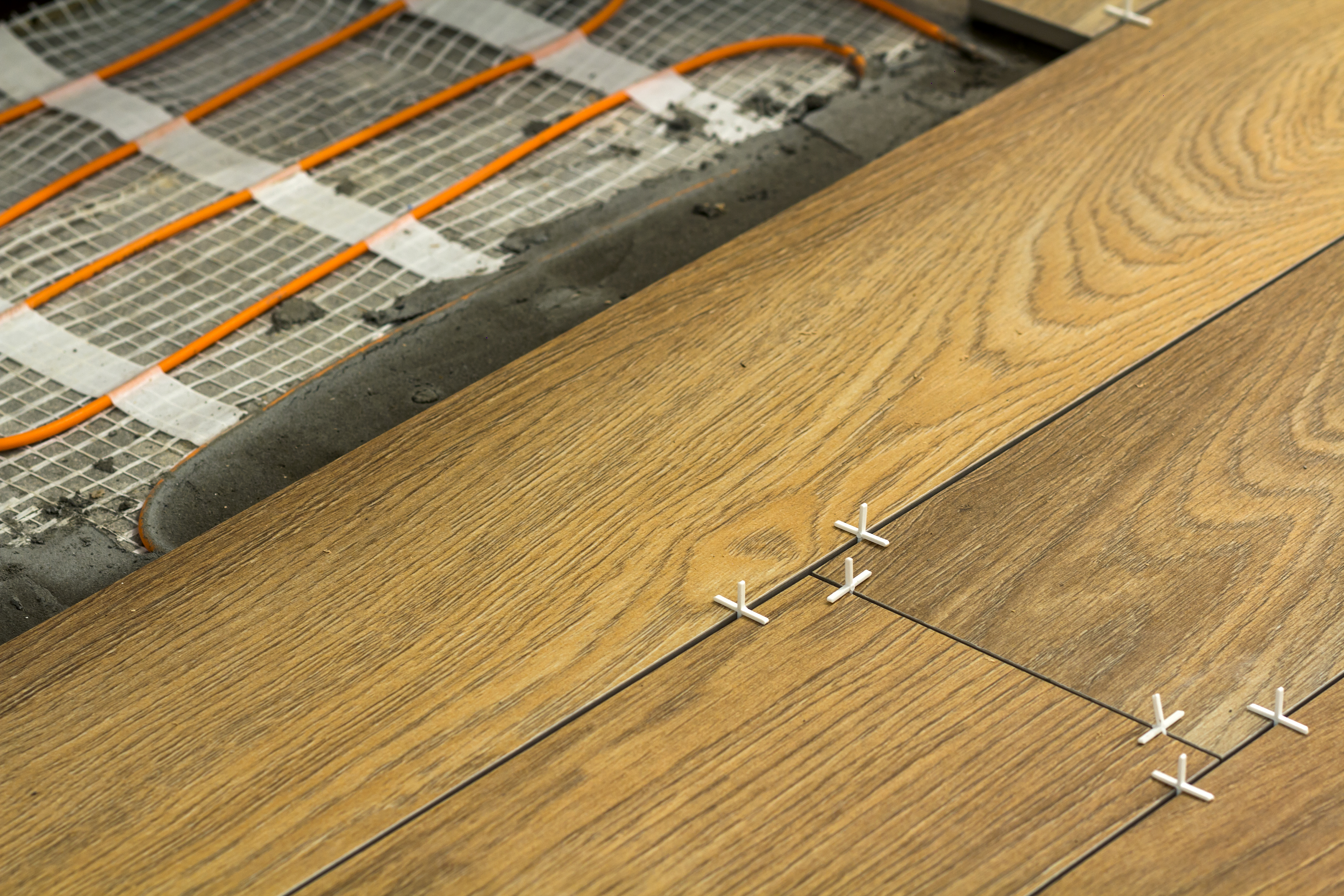 What is the Best Type of Flooring for Use with Underfloor Heating | Flooring  Superstore