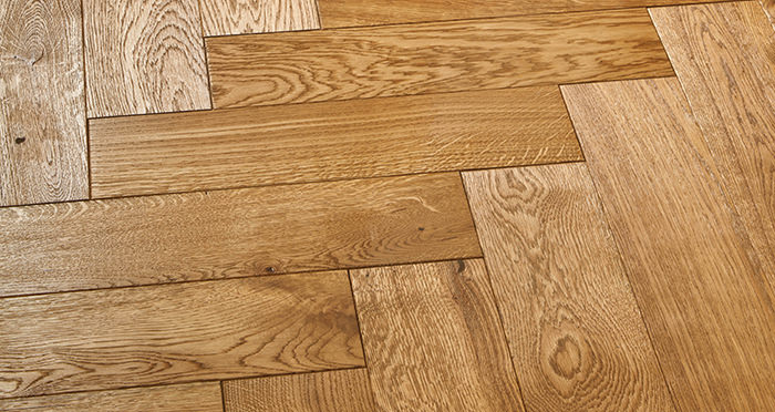 Luxury Parquet Golden Oiled Oak Solid Wood Flooring - Descriptive 2